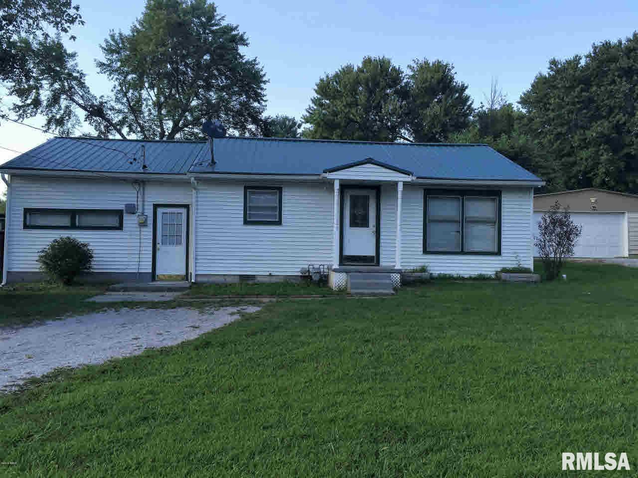 916 York Road Mount Vernon, IL 62864 - Photo 1 of 11