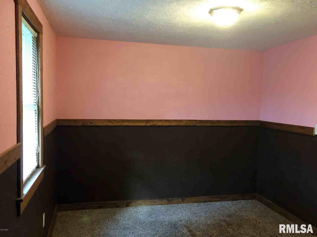 916 York Road Mount Vernon, IL 62864 - Photo 8 of 11