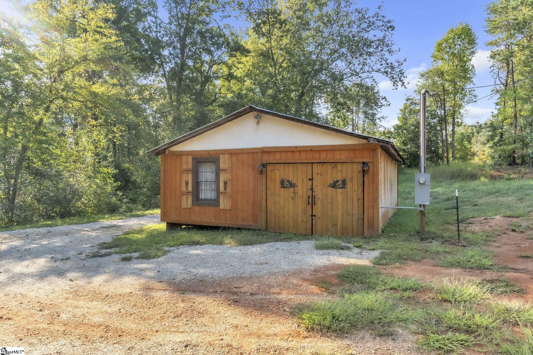 4221 North Blue Ridge Drive Greer, SC 29651 - Photo 20 of 29 Gallery Image 20