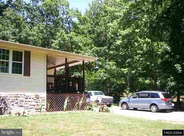 534 Packing House Road Hanover, PA 17331 - Photo 3 of 24