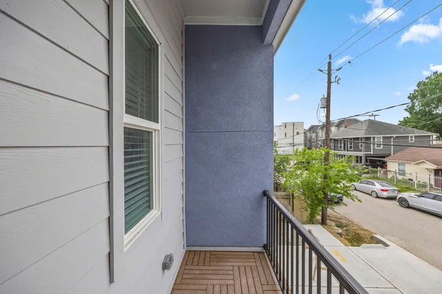 $2,300 | 2310 Detering Street, Unit A, Houston, TX 77007
