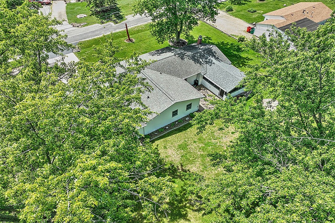 6060 Mayflower Drive Decatur, IL 62521 - Photo 5 of 32