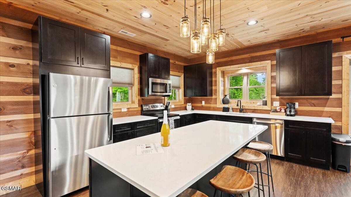 4228 Wears Valley Road Sevierville, TN 37862 - Photo 10 of 47