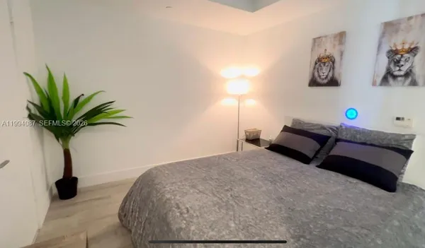 $5,500 | 121 Northeast 34th Street, Unit 807, Miami, FL 33137