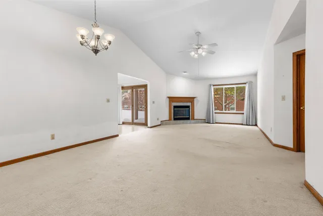 $210,000 | 6644 North Point Road, Rockford, IL 61108