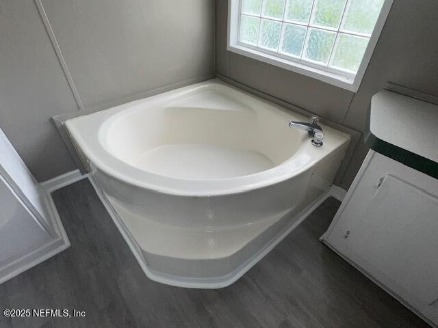 6681 Brown Road St. Augustine, FL 32095 - Photo 23 of 43 Soaking Tub in 1st Bathroom