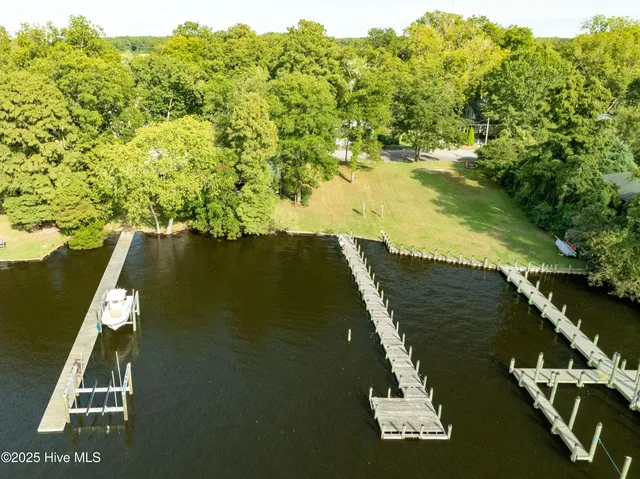 $365,000 | 119 South Main Street, Bath, NC 27808