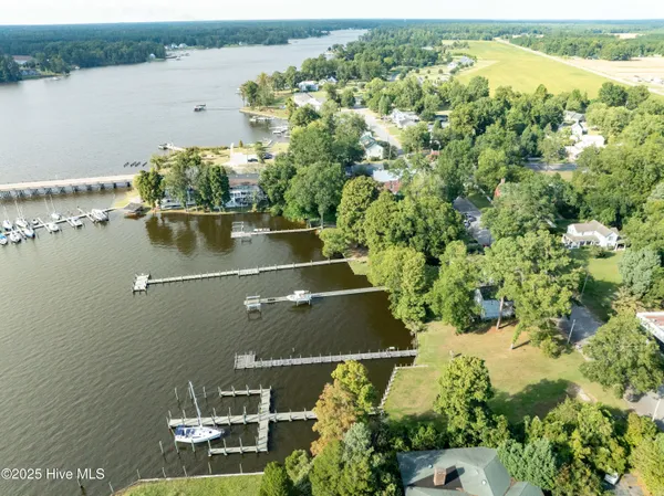 $365,000 | 119 South Main Street, Bath, NC 27808