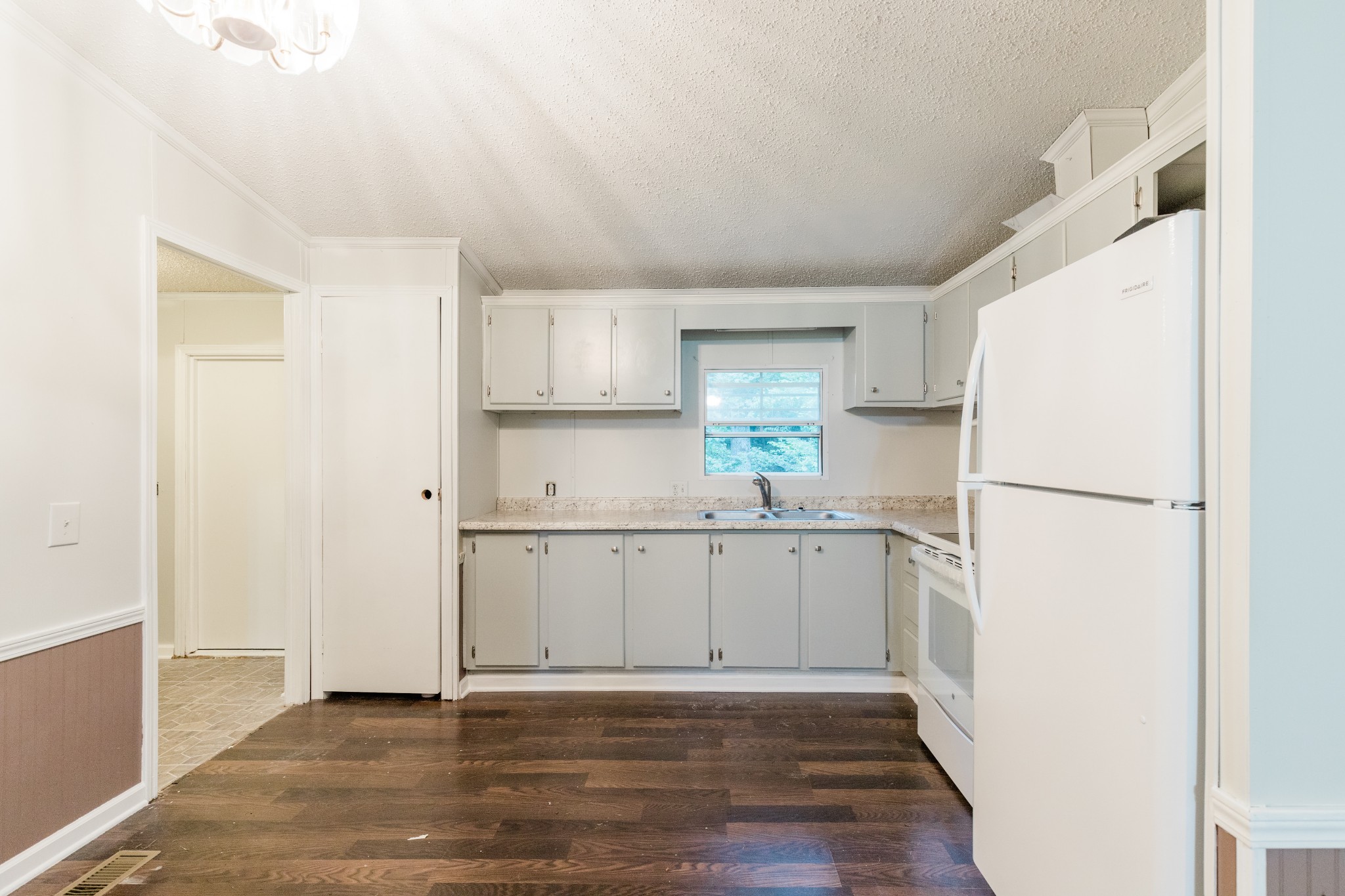 4798 Louise Road Cunningham, TN 37052 - Photo 7 of 27 Gallery Image 7