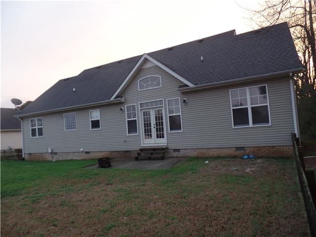 2284 Old Tullahoma Road Winchester, TN 37398 - Photo 12 of 20 Nice small back yard that is fenced in.