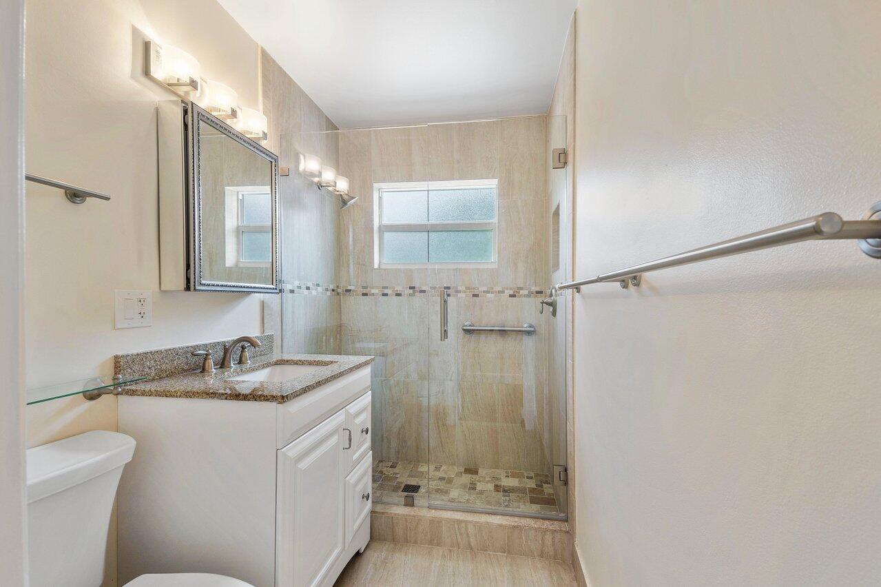 400 Northeast 5th Street Boca Raton, FL 33432 - Photo 25 of 44 2nd Bath