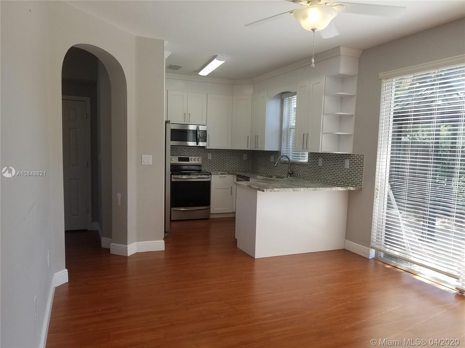27272 Southwest 138th Path Homestead, FL 33032 - Photo 3 of 30 Gallery Image 3