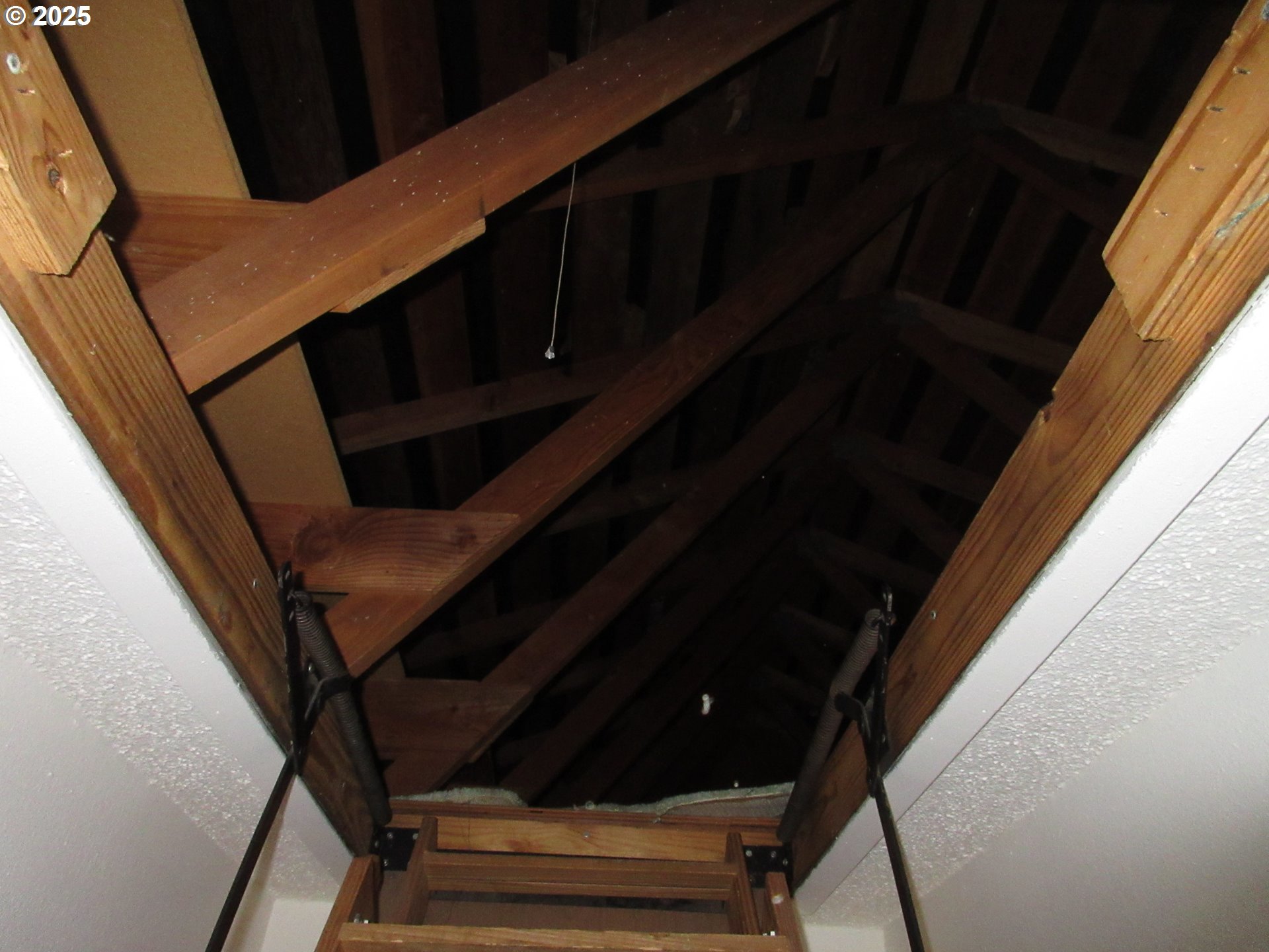 12355 Southeast Main Street Portland, OR 97233 - Photo 15 of 16 Gallery Image 15