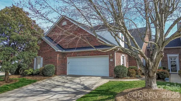 $369,000 | 1365 Royalty Circle, Statesville, NC 28625