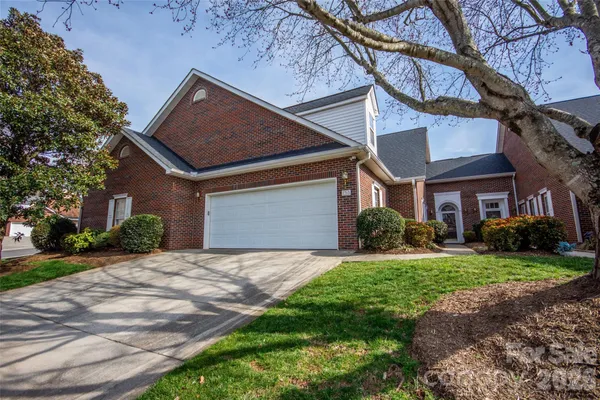 $369,000 | 1365 Royalty Circle, Statesville, NC 28625