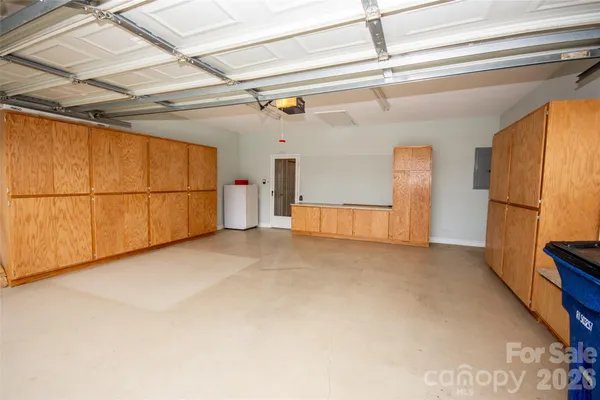 $369,000 | 1365 Royalty Circle, Statesville, NC 28625