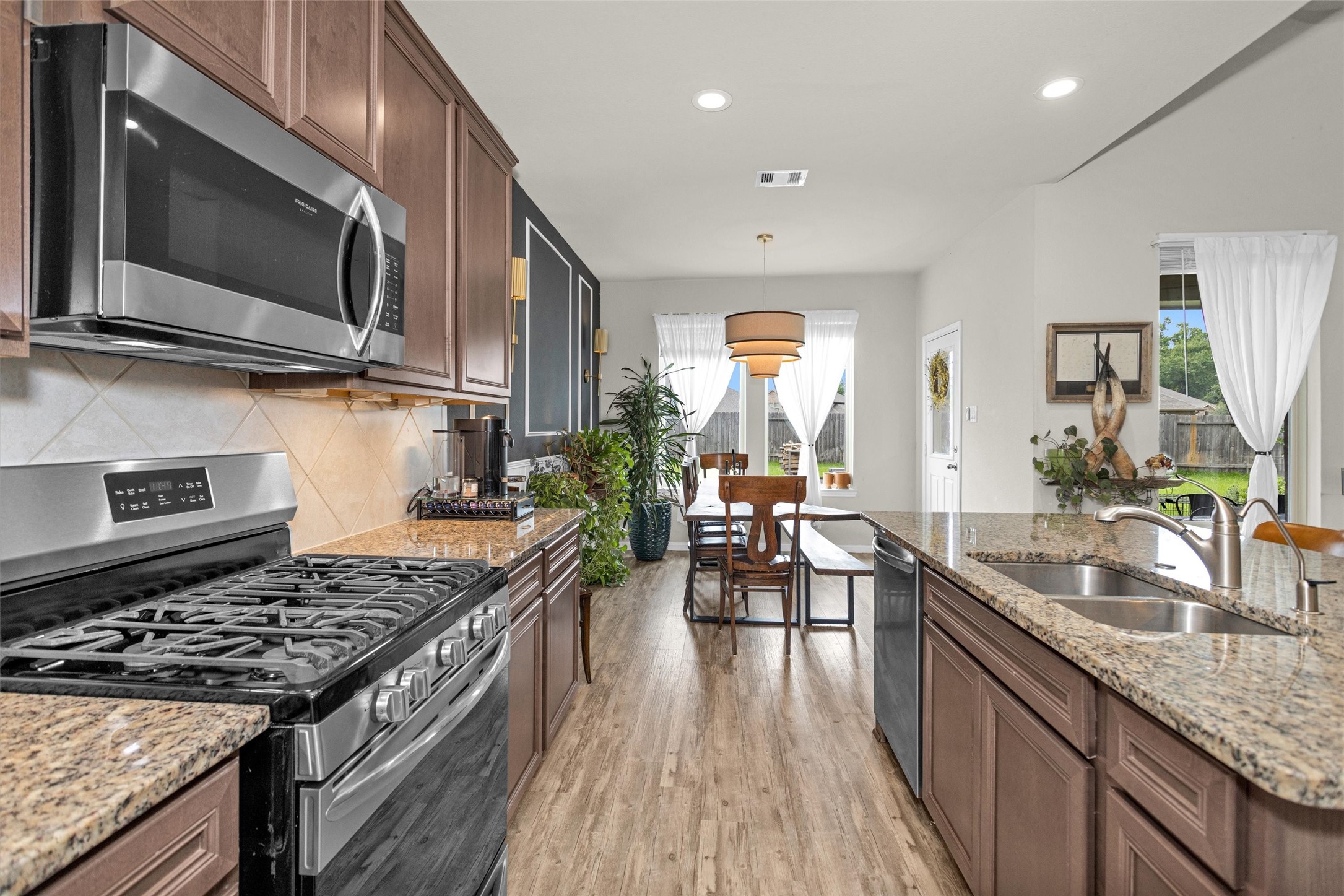 28000 Misty Evening Court Spring, TX 77386 - Photo 14 of 50 Stainless steel appliances