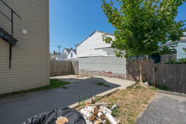 $629,900 | 84 Pike Street, Biddeford, ME 04005