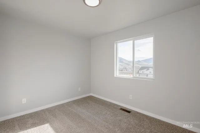 $350,990 | 223 Moose Street, Horseshoe Bend, ID 83629