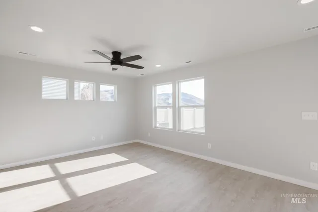 $350,990 | 223 Moose Street, Horseshoe Bend, ID 83629