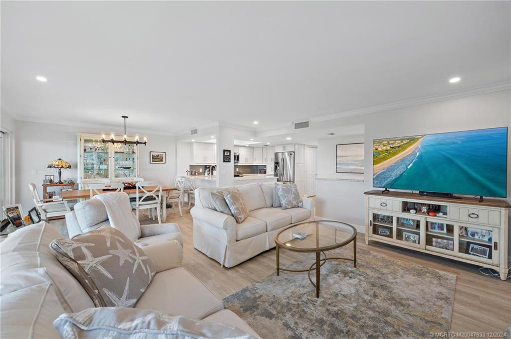 217 Northeast Edgewater Drive Stuart, FL 34996 - Photo 14 of 35