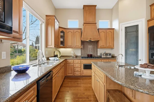 $1,199,000 | 8720 Oakmere Court, Roseville, CA 95747