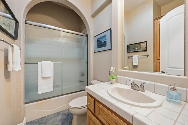 $1,199,000 | 8720 Oakmere Court, Roseville, CA 95747