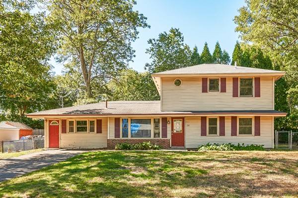 231 Theresa Road Bellingham, MA 02019 - Photo 1 of 22 Gallery Image 1