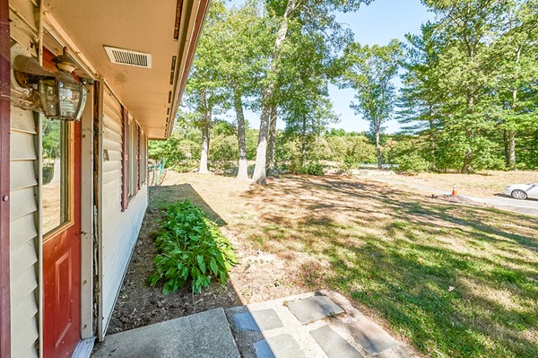 231 Theresa Road Bellingham, MA 02019 - Photo 3 of 22 Gallery Image 3