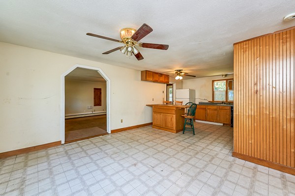 231 Theresa Road Bellingham, MA 02019 - Photo 5 of 22 Gallery Image 5