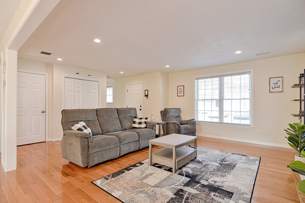 11 Mendon Road, Unit E Attleboro, MA 02703 - Photo 8 of 40 Gallery Image 8