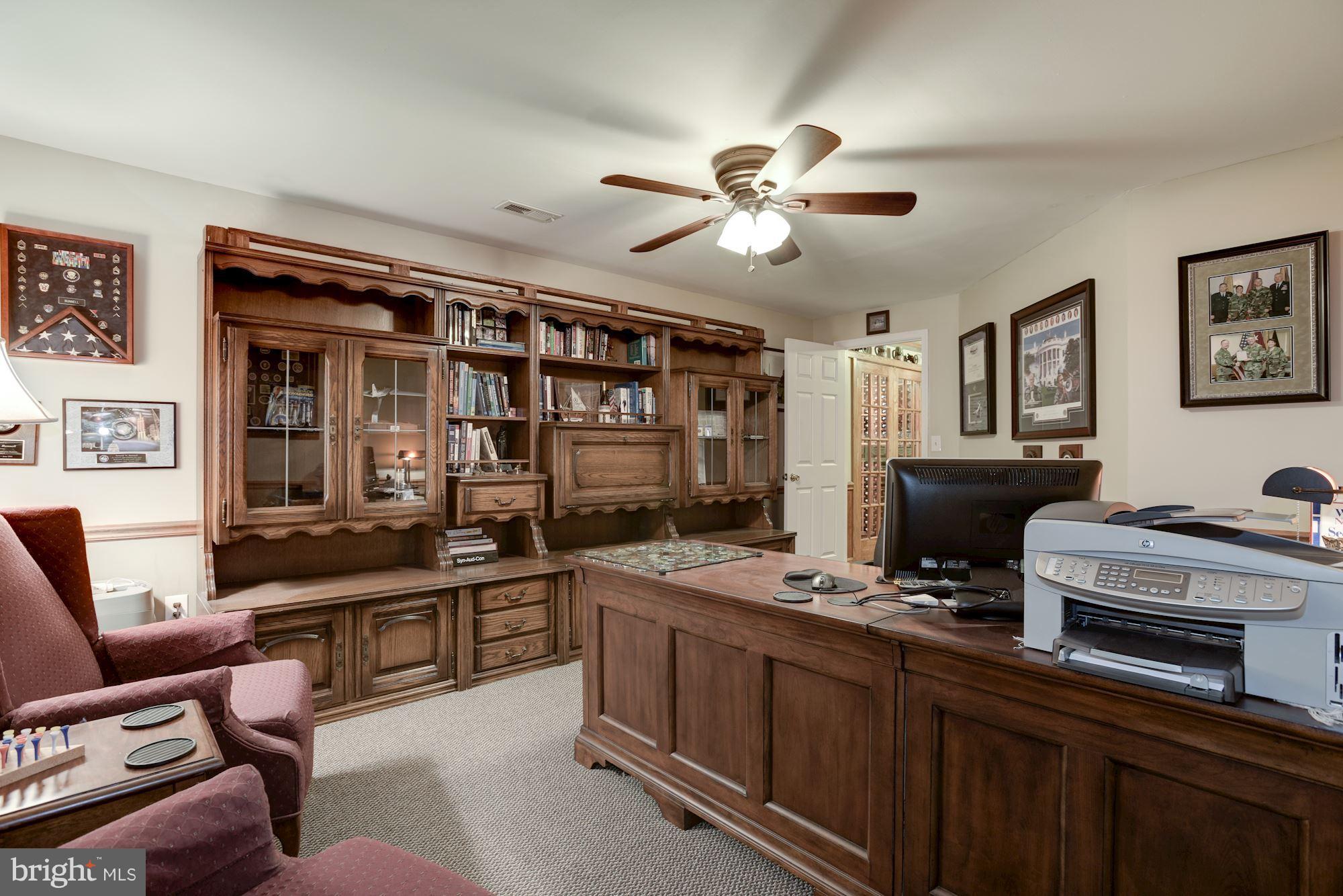 19995 Colchester Road Purcellville, VA 20132 - Photo 23 of 30 Office w/ built in wall unit