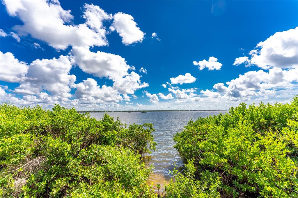 1591 Beach Road, Unit 402 Englewood, FL 34223 - Photo 31 of 42