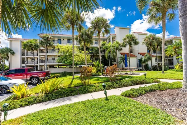 $479,000 | 1591 Beach Road, Unit 402, Englewood, FL 34223