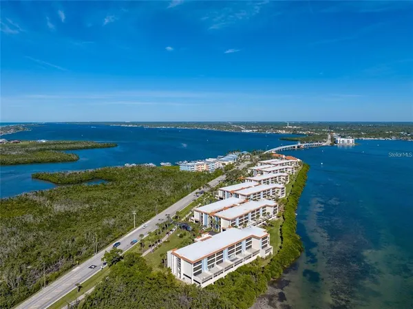 $479,000 | 1591 Beach Road, Unit 402, Englewood, FL 34223