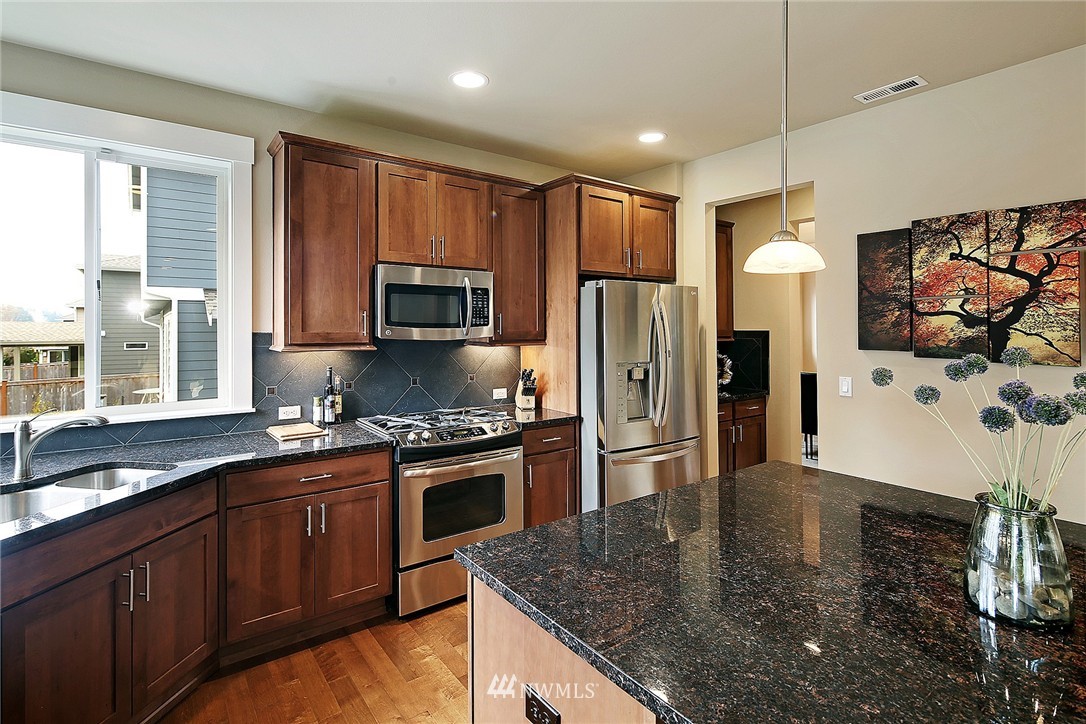 6303 Southeast 2nd Street Renton, WA 98059 - Photo 8 of 21