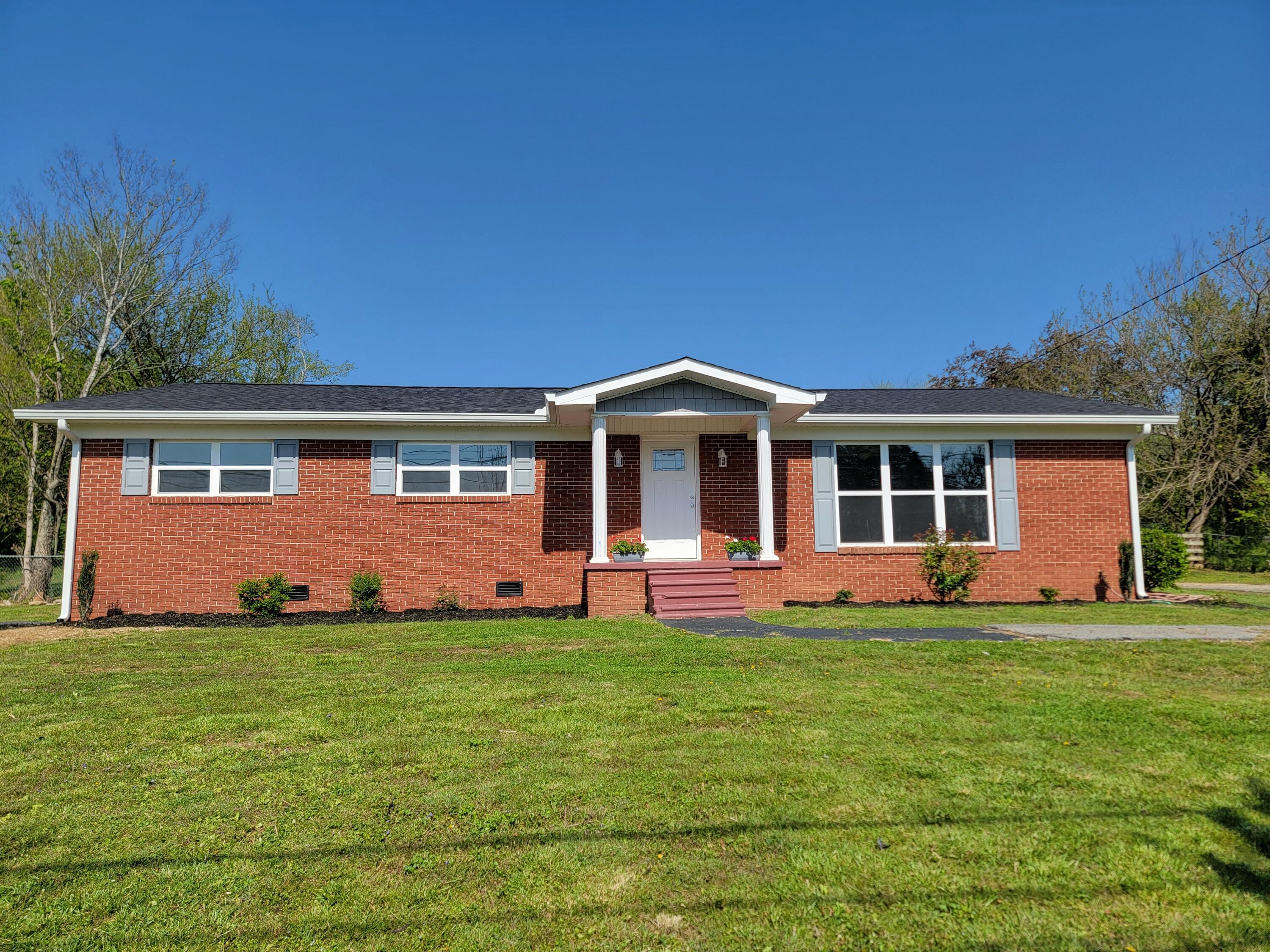 940 Cemetery Road Spring City, TN 37381 - Photo 2 of 43 20250414_105515