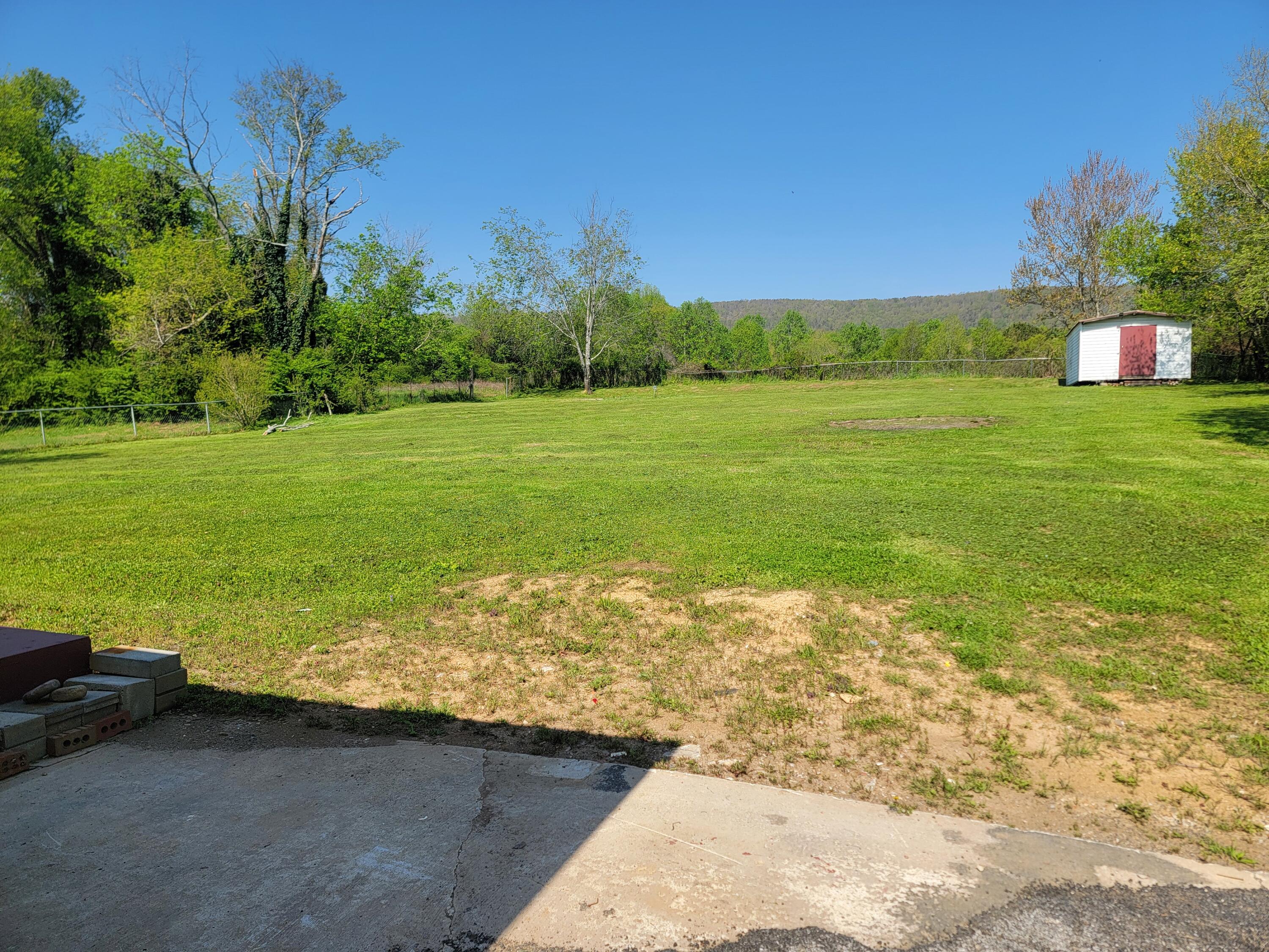 940 Cemetery Road Spring City, TN 37381 - Photo 4 of 43 20250414_105546