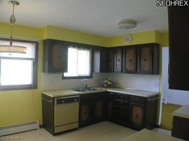9032 Sherman Road Chesterland, OH 44026 - Photo 8 of 20 kitchen