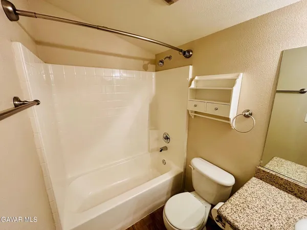 $2,799 | 36742 37th Street East, Palmdale, CA 93550