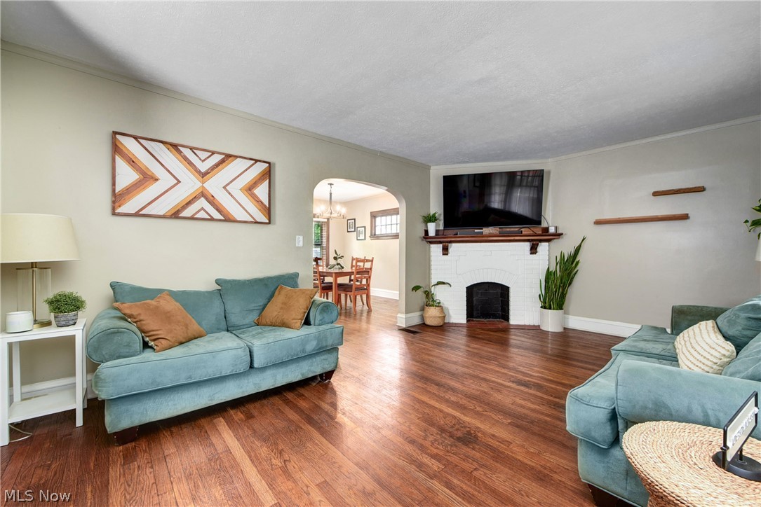 3530 Attica Road Cleveland, OH 44111 - Photo 4 of 47 Spacious layout