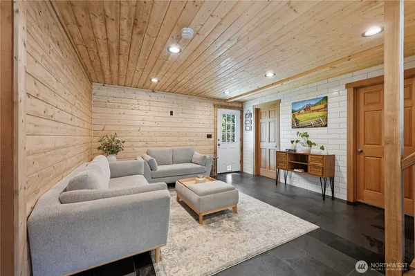 $875,000 | 150 Grand Fir Lane, Ronald, WA 98940