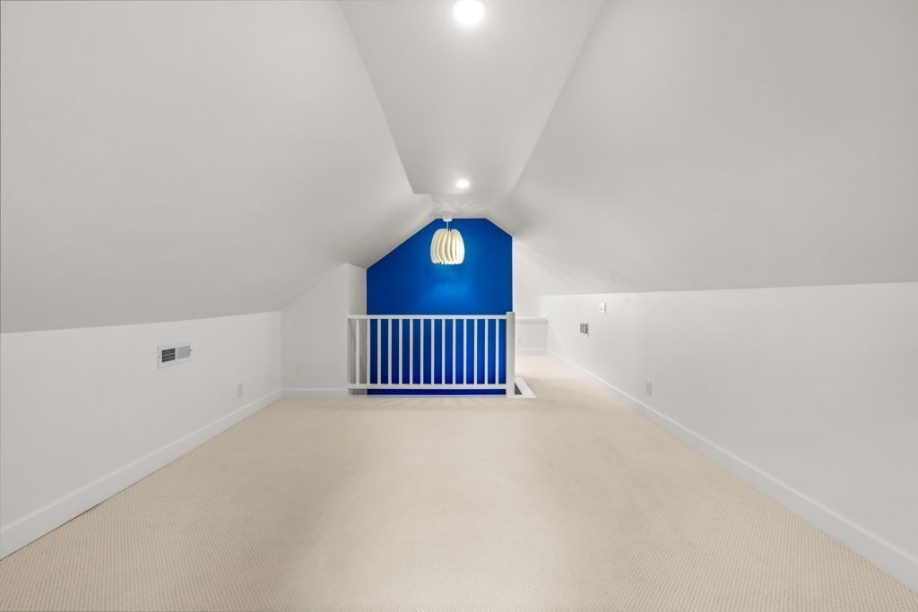 127 Prospect Street Wellesley, MA 02481 - Photo 31 of 40