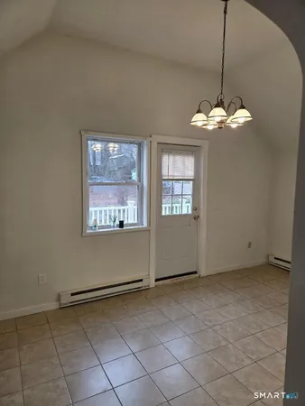 $1,500 | 72 Walnut Street, Naugatuck, CT 06770