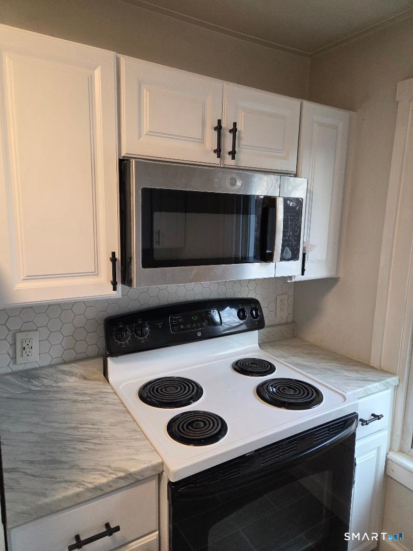 72 Walnut Street Naugatuck, CT 06770 - Photo 6 of 19