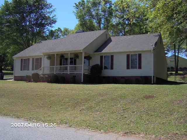201 Craft Road Anderson, SC 29621 - Photo 2 of 9