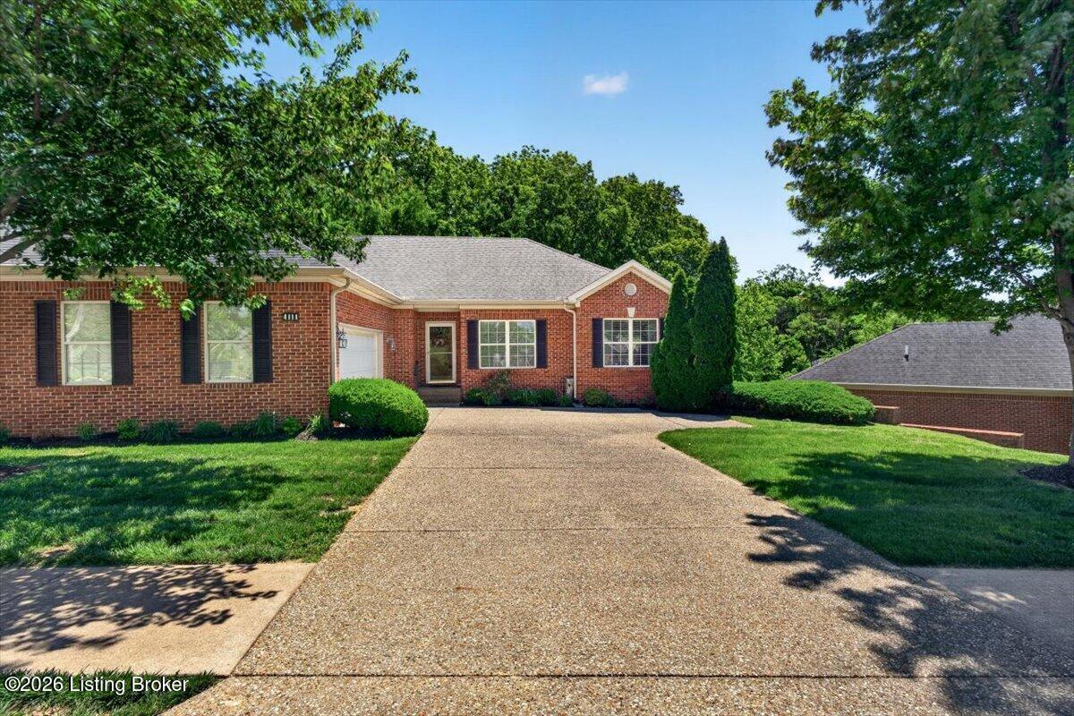 4111 Dolphin Road Louisville, KY 40220 - Photo 2 of 60 5-BR Patio Home!