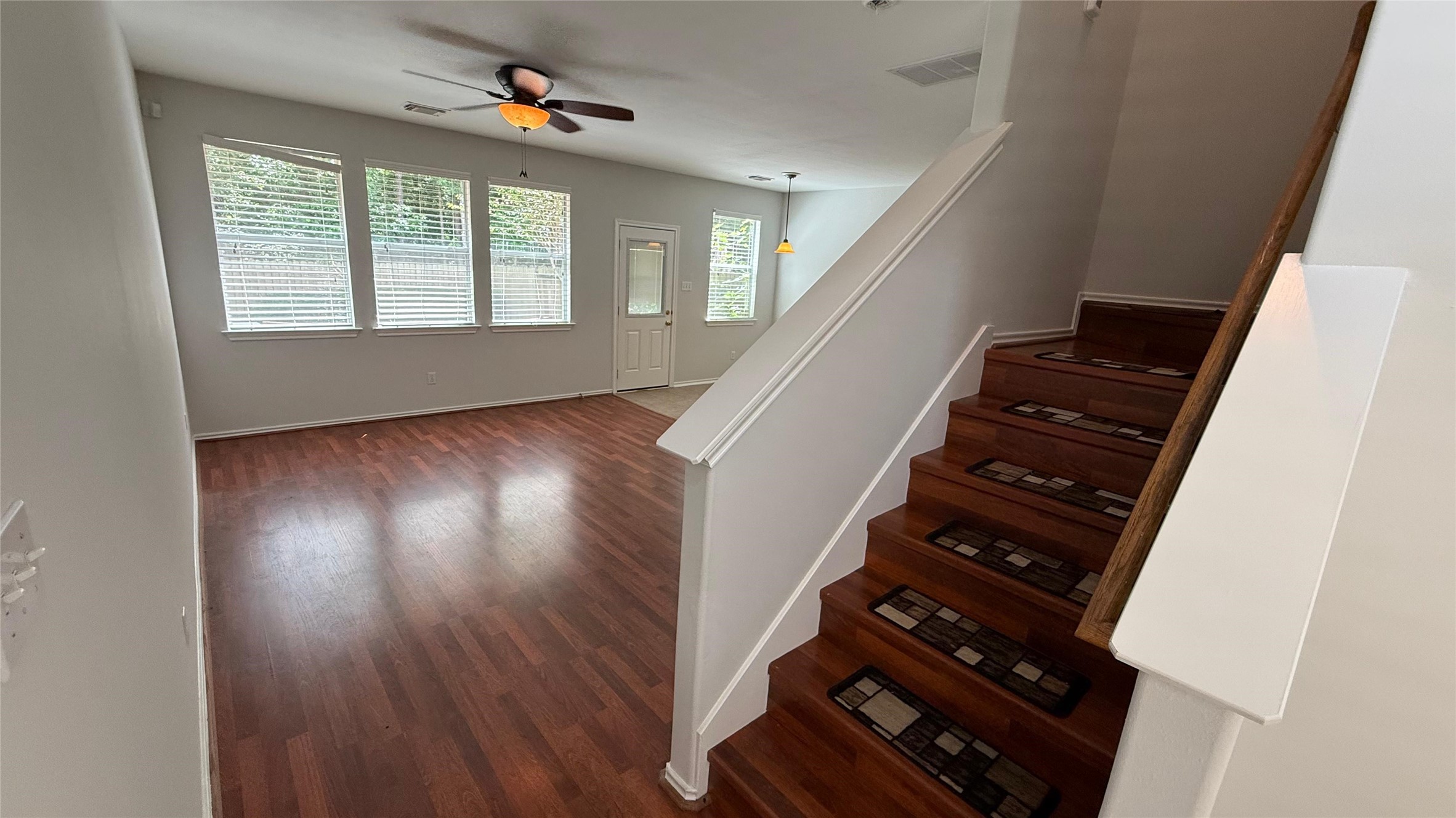 35 Ledgestone Place Spring, TX 77382 - Photo 5 of 31