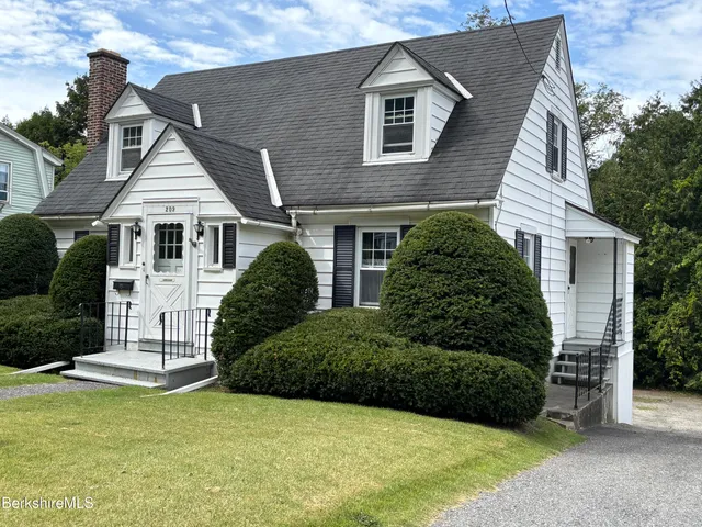 $259,900 | 209 Corinth Street, North Adams, MA 01247