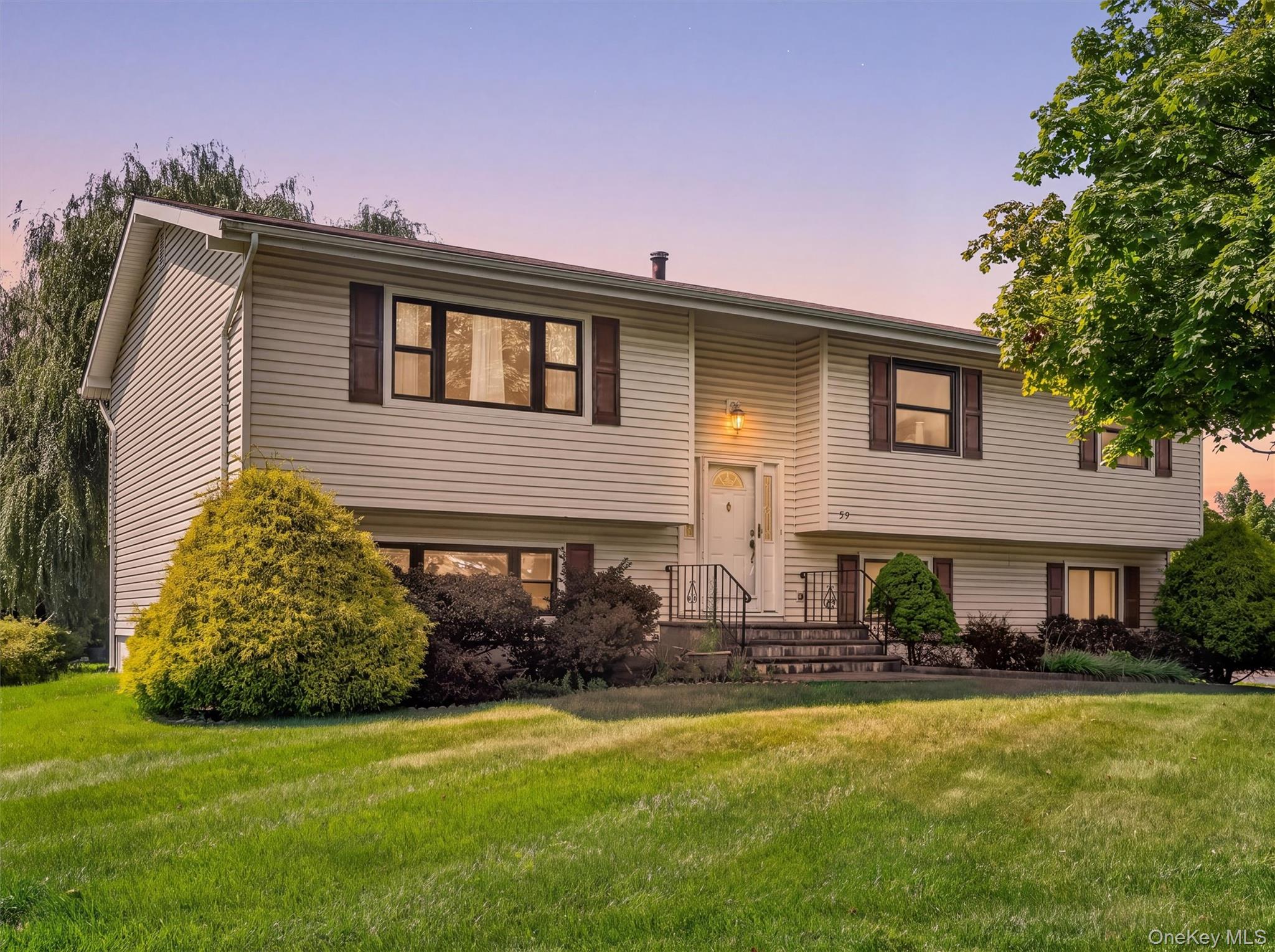 59 Mallory Road Spring Valley, NY 10977 - Photo 1 of 26 Gallery Image 1